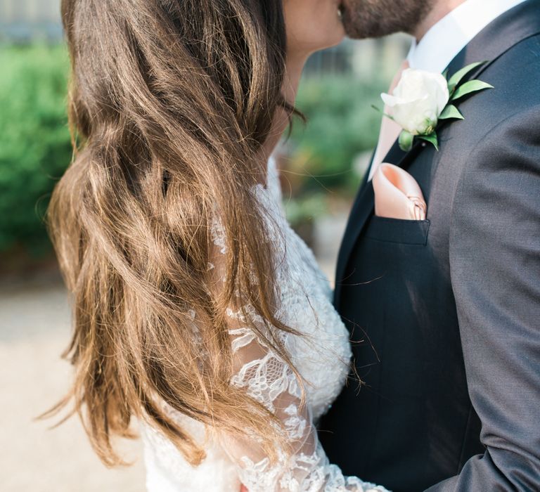 Bride in Lace Annasul Y Gown