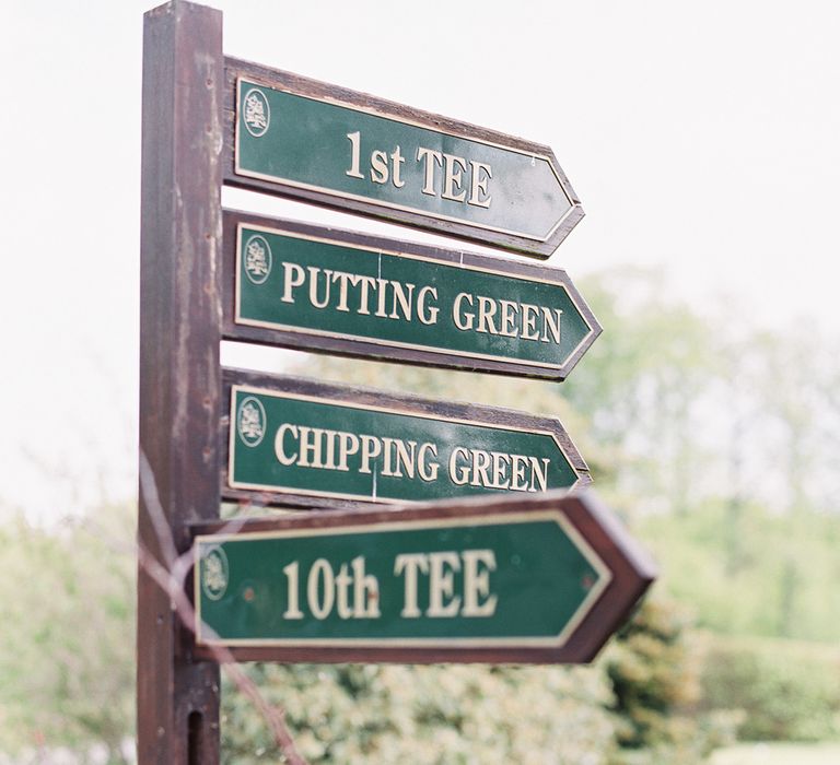 Direction Sign Post | Classic Wedding at Trafalgar Tavern, Greenwich, London | Ann-Kathrin Koch Photography