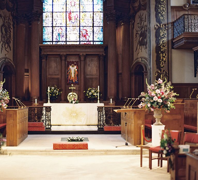 St Alfege Church Wedding Ceremony | Classic Wedding at Trafalgar Tavern, Greenwich, London | Ann-Kathrin Koch Photography