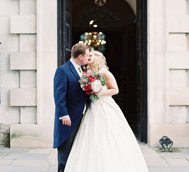 Bride in Sassi Holford Gown | Groom in Neal & Palmer Navy Suit | Classic Wedding at Trafalgar Tavern, Greenwich, London | Ann-Kathrin Koch Photography