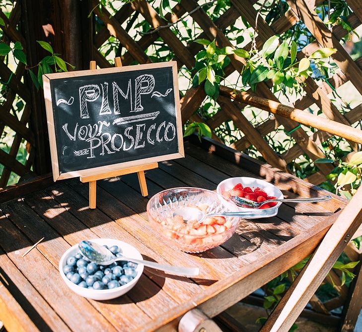 Pimp Your Prosecco Bar | Destination Wedding at Casa Cornacchi in Italy | Albert Palmer Photography