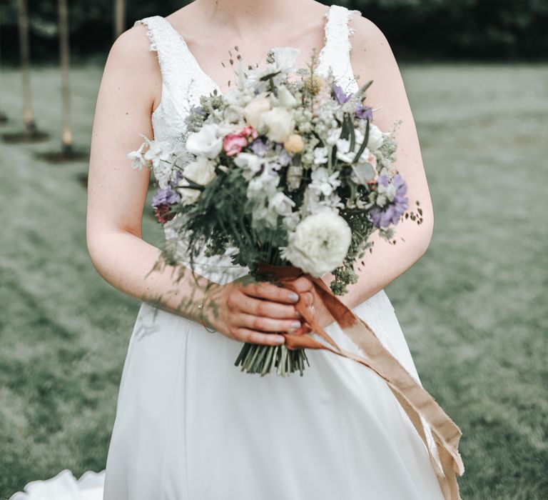 Bride With Rustic Bouquet & Flower Crown