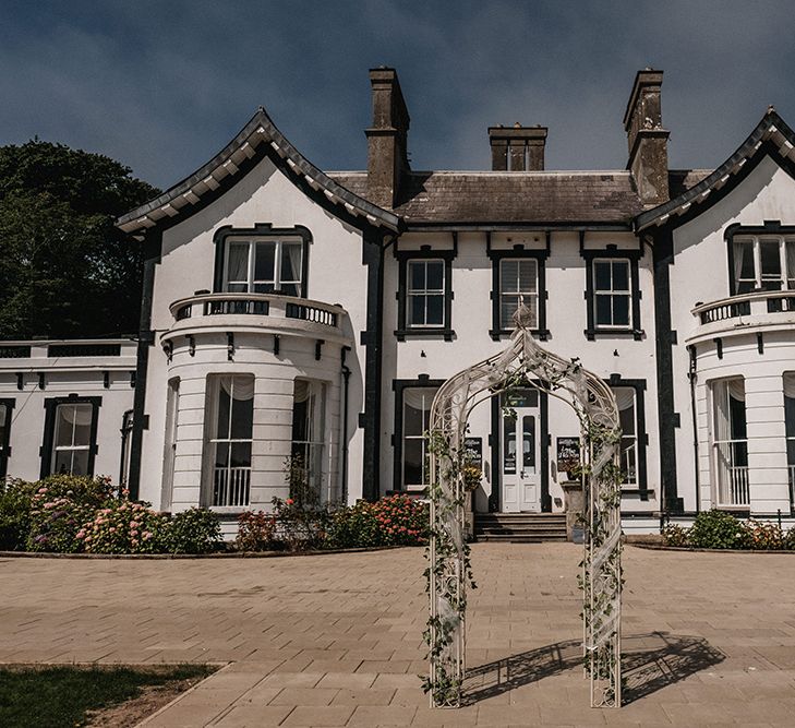 Outdoor Wedding at The Haven Hotel in Southern Ireland | Jason Mark Harris Photography