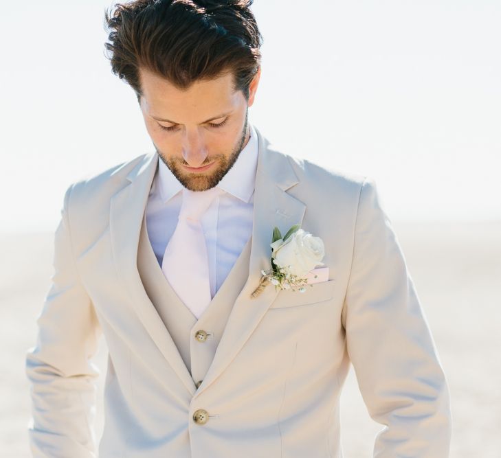 Groom in Beige Suit | Jade Osborne Photography | The Amazing Rabbit Films