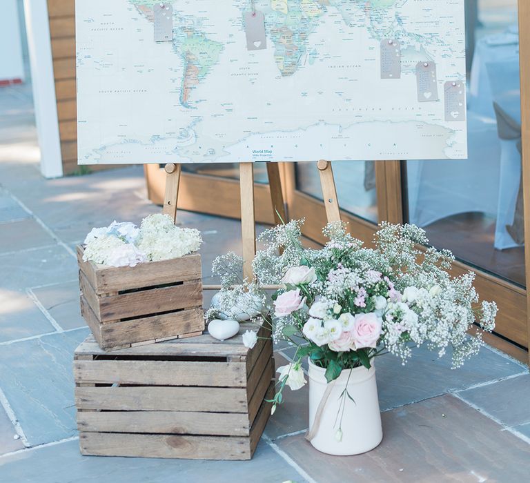 Travel Themed Wedding Decor