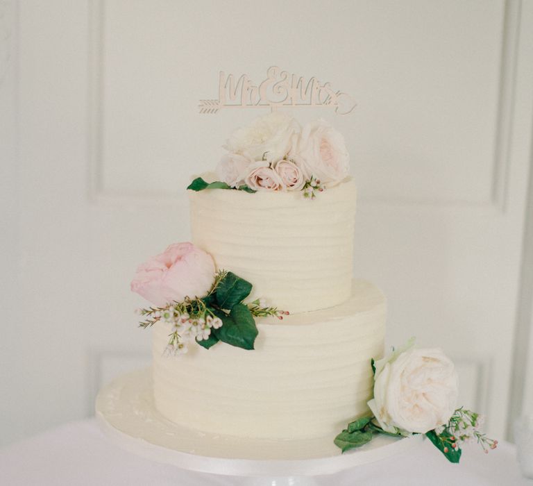 Elegant Wedding Cake | Outdoor Pastel Country Garden Wedding at Barnsley House in Cirencester | M and J Photography | Motion Farm Wedding Films