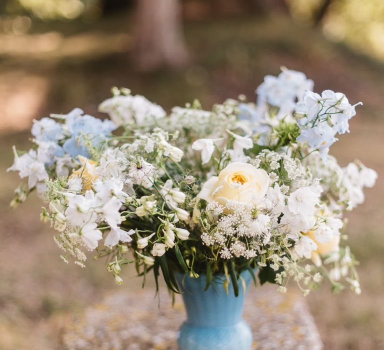 Wild flowers for french wedding. Darek Smietana Photography