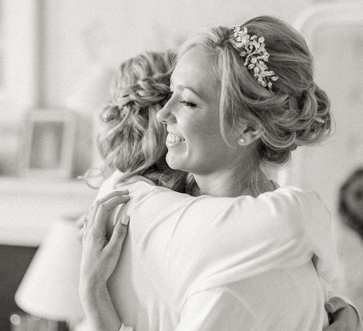 Bridal Preparations | A Romantic Pastel Wedding at Dauntsey Park in the Wiltshire English Countryside | Imogen Xiana Photography