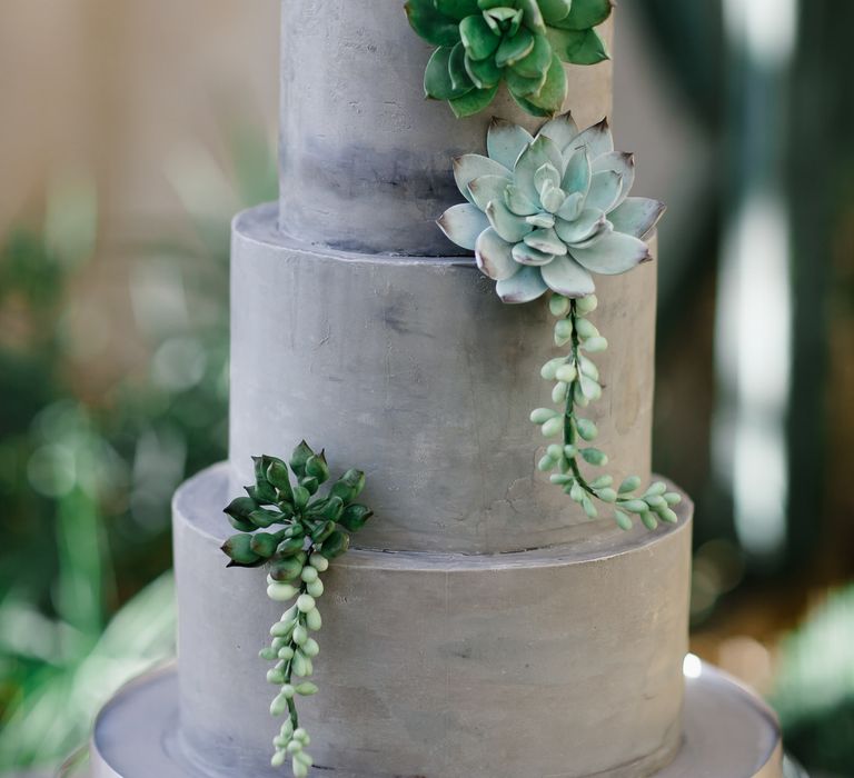 Concrete Wedding Cake | Monochrome Wedding at Syon Park London | Chris Barber Photography | Second Shooter Beatrici Photography