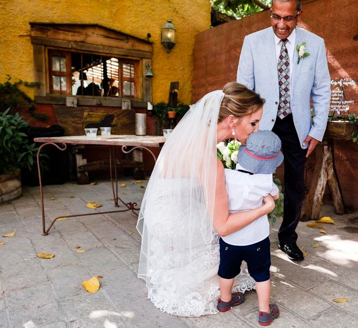 Hugs | Outdoor Ceremony at Boojum Tree in Phoenix, Arizona | Lee Meek Photography