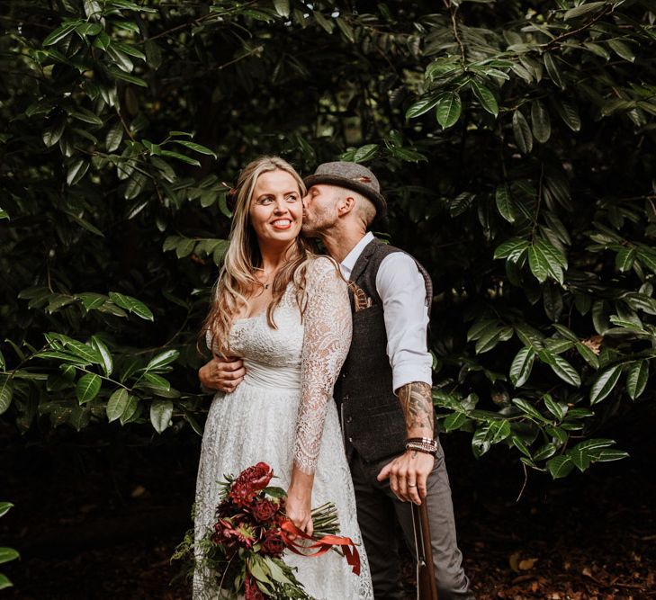 The Bride and Groom | Autumnal colours in Summer | Farmhouse at Redcoats | Green Antlers Photography