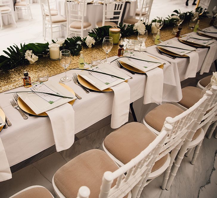 Elegant Green & Gold Table Scape