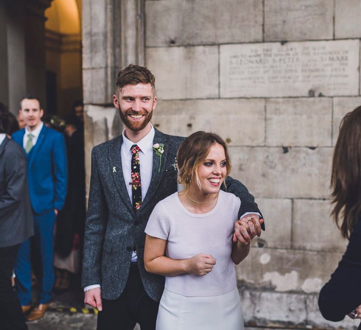 Bride In Cashmere Jumper Inspired By Olivia Palermo And Bridesmaids In Pink Shift Dresses For A Relaxed London Pub Wedding Images O&C Photography