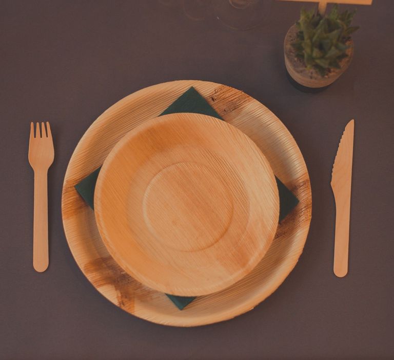 Eco Friendly Plates & Cutlery