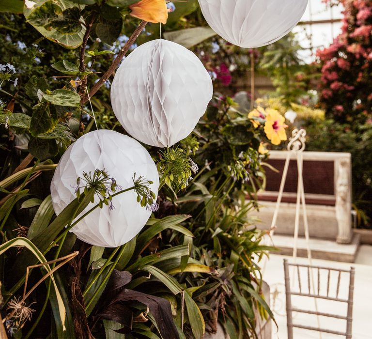 Hanging White Honeycomb Balls Wedding Decor