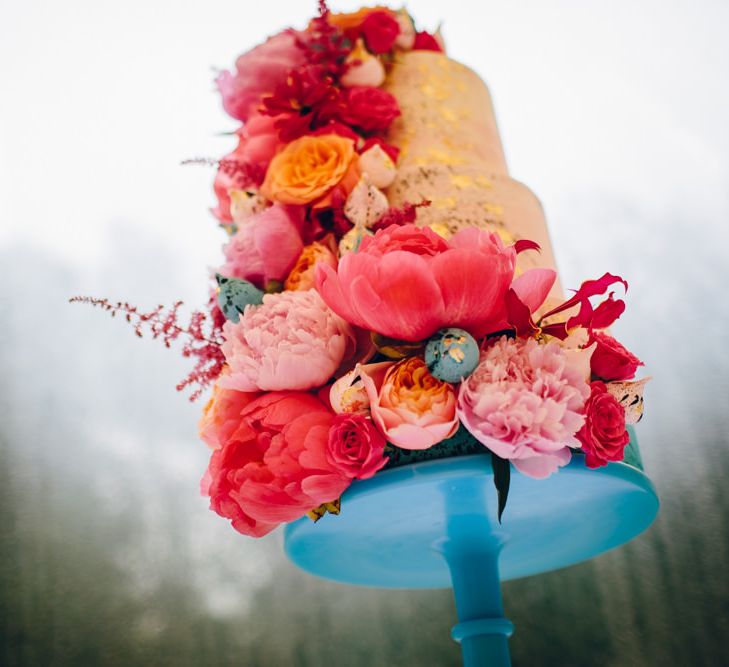 Wedding Cake With Fresh Flowers