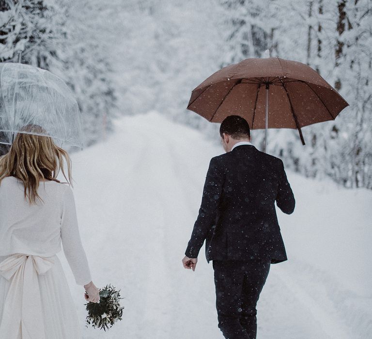 Snowy Winter Wedding In Bavaria With Bride In Truvelle