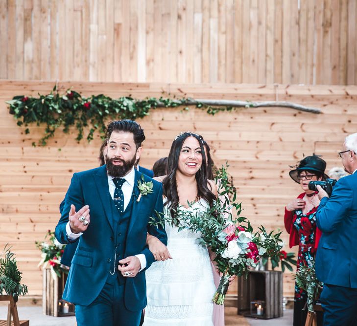 Wedding Ceremony | PapaKåta Sperry Tent at Chafford Park in Kent Countryside | Eve Dunlop Photography | Roost Film Co.