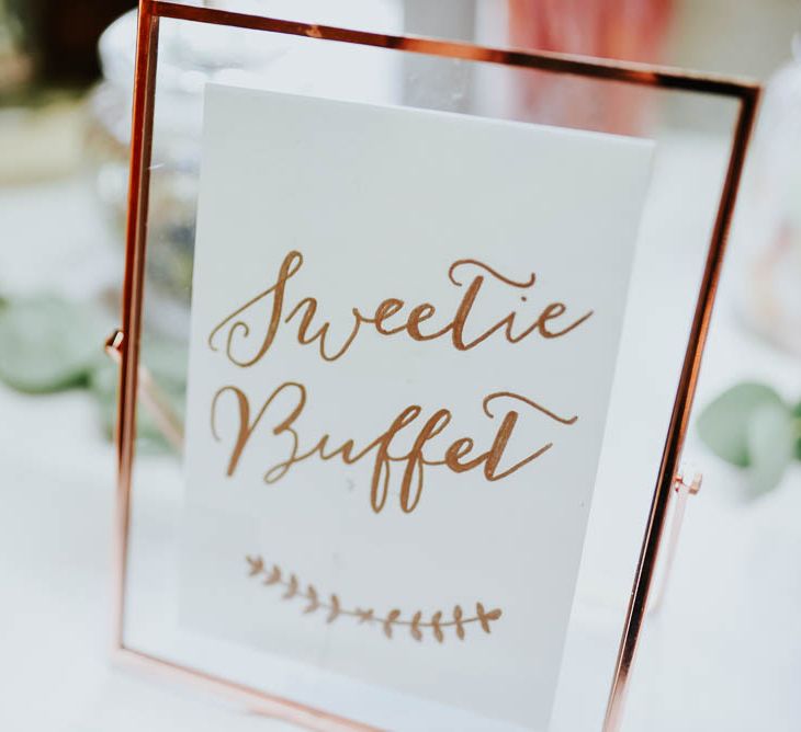 Copper Frame & Wedding Sign | Cooling Castle Barn Wedding | Michelle Cordner Photography