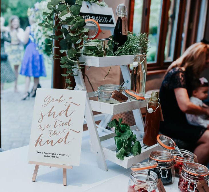 Shots & Pimp Your Prosecco Bar | Cooling Castle Barn Wedding | Michelle Cordner Photography