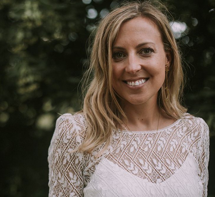 Bride in Laure du Sagazan Gown | Blue & White Outdoor Summer Wedding at Maunsel House, Somerset | Maureen Du Preez Photography