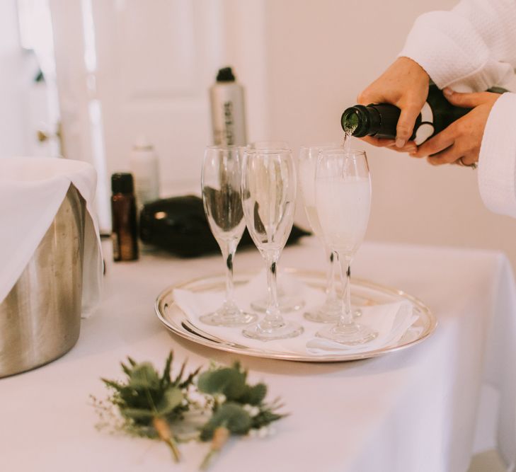 Getting ready | Owen House Wedding Barn | Cheshire | Image by Livi Edwards