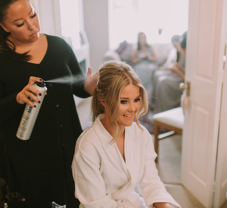 Getting ready | Owen House Wedding Barn | Cheshire | Image by Livi Edwards