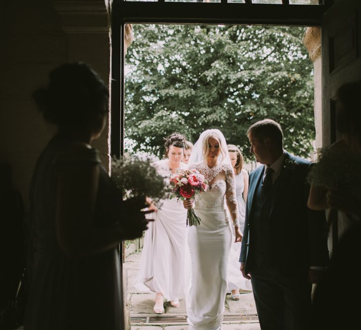 Arriving | St. Thomas Becket Church | Image by Livi Edwards