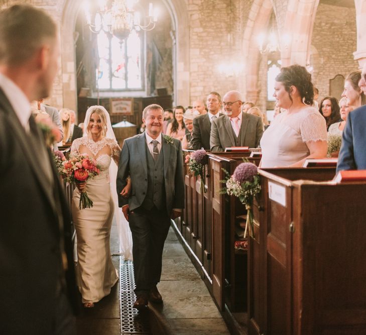 Ceremony | St. Thomas Becket Church | Image by Livi Edwards