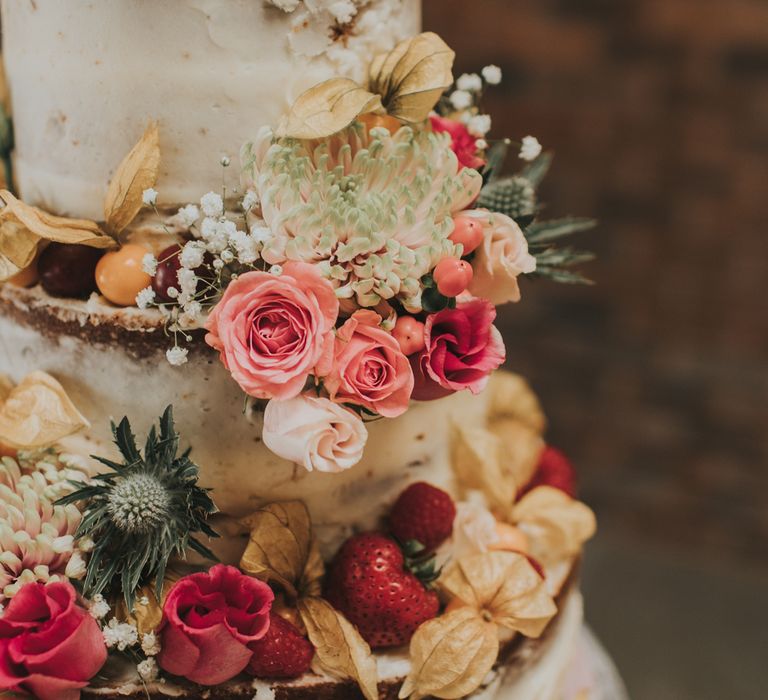 Homemade wedding cake | DIY decor | Owen House Wedding Barn | Image by Livi Edwards