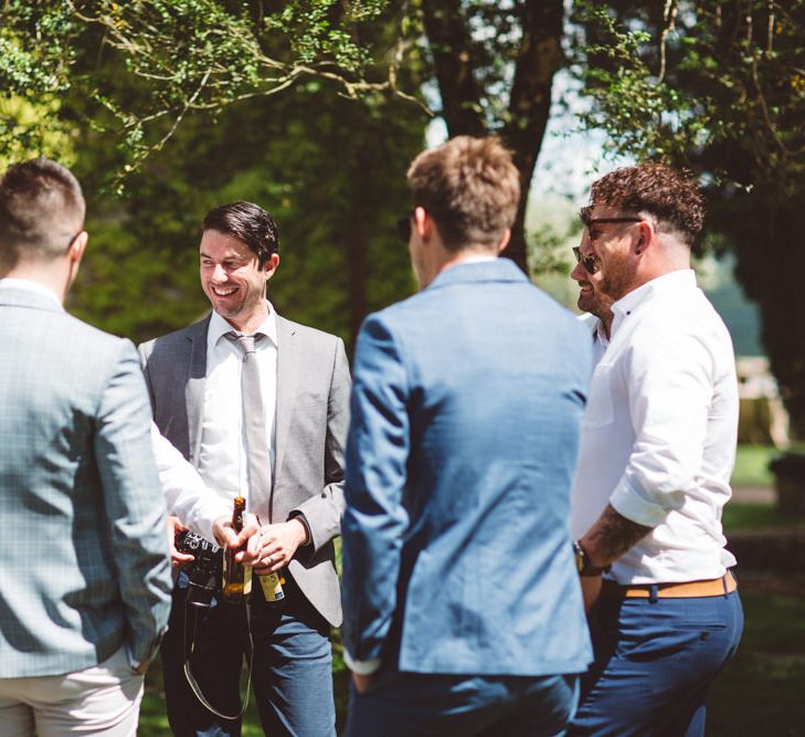 Wedding Guests | Outdoor Wedding at Borgo Bastia Creti in Italy | Paolo Ceritano Photography