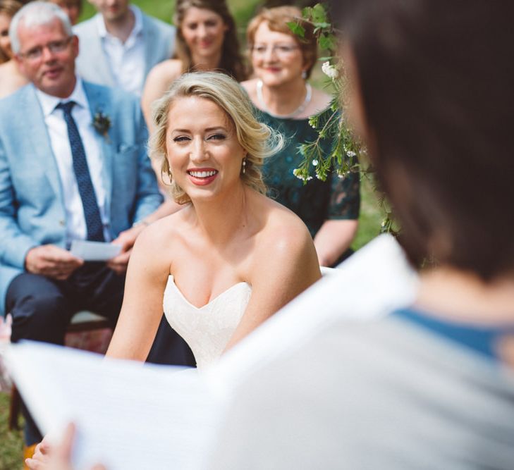 Wedding Ceremony | Bride in Lyn Ashworth Wedding Dress | Outdoor Wedding at Borgo Bastia Creti in Italy | Paolo Ceritano Photography