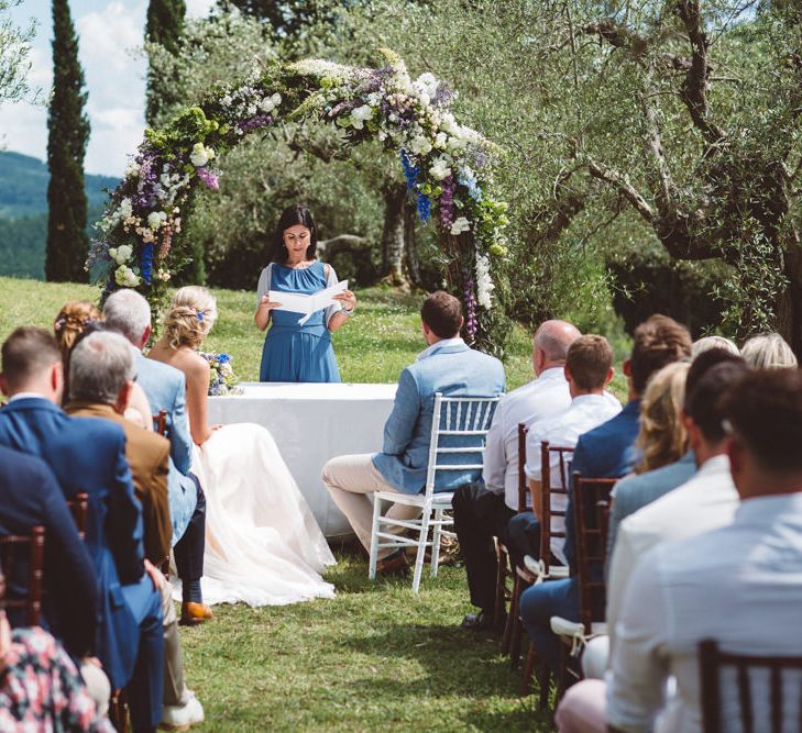 Wedding Ceremony | Outdoor Wedding at Borgo Bastia Creti in Italy | Paolo Ceritano Photography