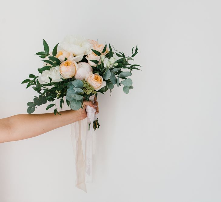 White & Peach Bouquet | Chris Barber Photography