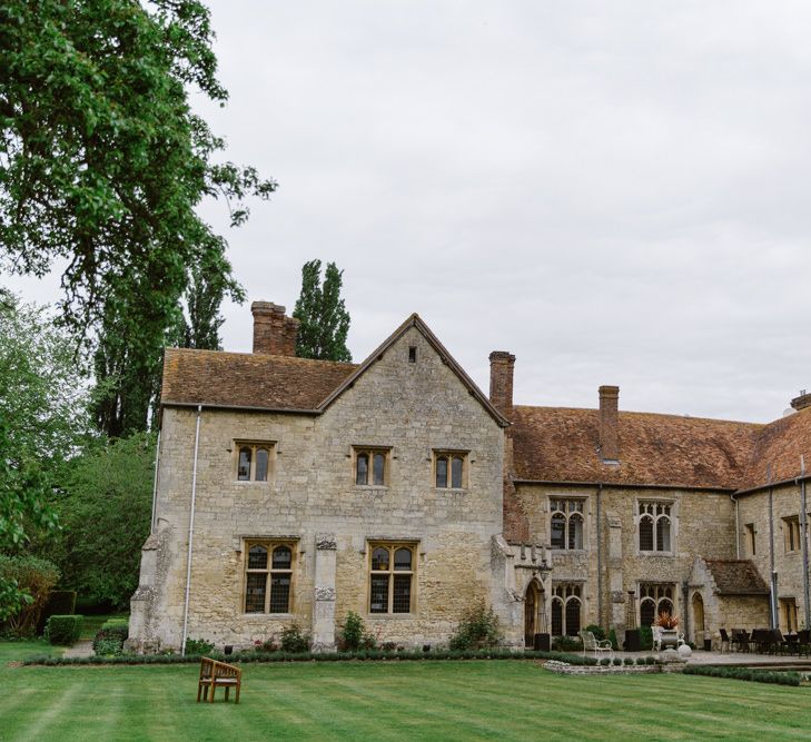 Elegant Notley Abbey Wedding | Natalie J Weddings Photography