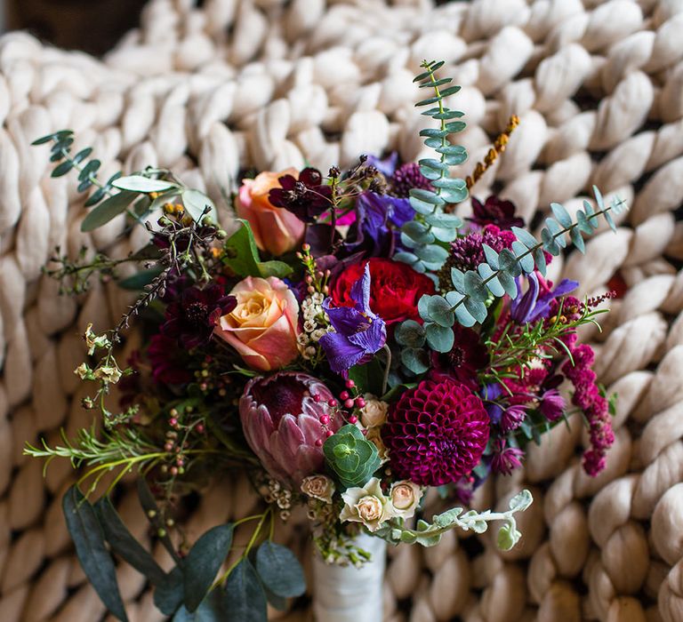 Autumnal Bridal Bouquet | Autumn Rustic Wedding at Curradine Barns | Jo Hastings Photography