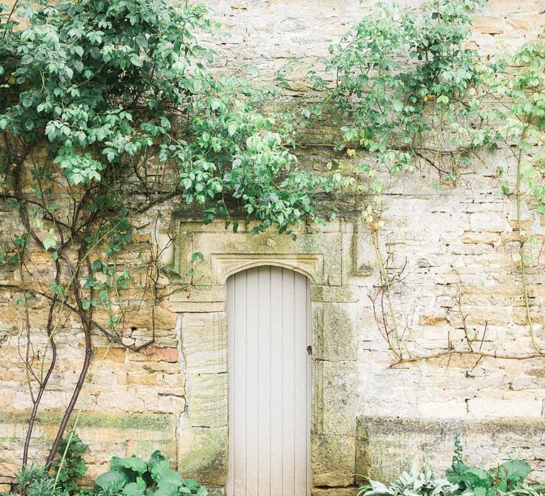 The Slaughter Manor House, Gloucestershire | Jacob & Pauline Photography | Pretty in White Films