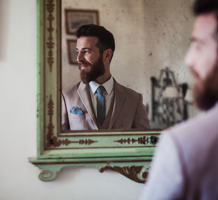 Bearded Groom in Light Aobaba Tailored Suit | Tuscany Wedding | Due su Due Photography