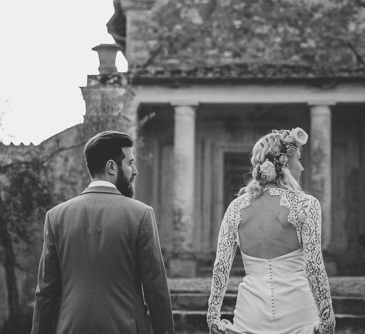 Boho Bride in Lace Rime Arodaky Olsen Gown & Flower Crown | Tuscany Wedding | Due su Due Photography