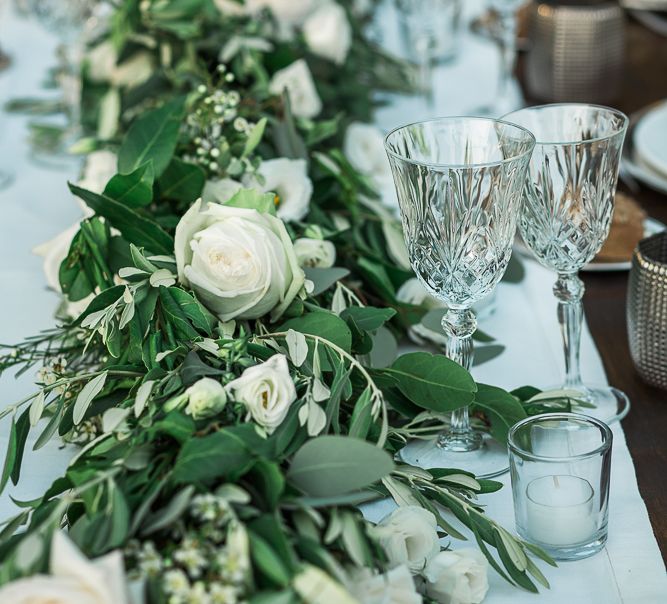 Outdoor Table scape with Greenery Table Runner | Tuscany Wedding | Due su Due Photography