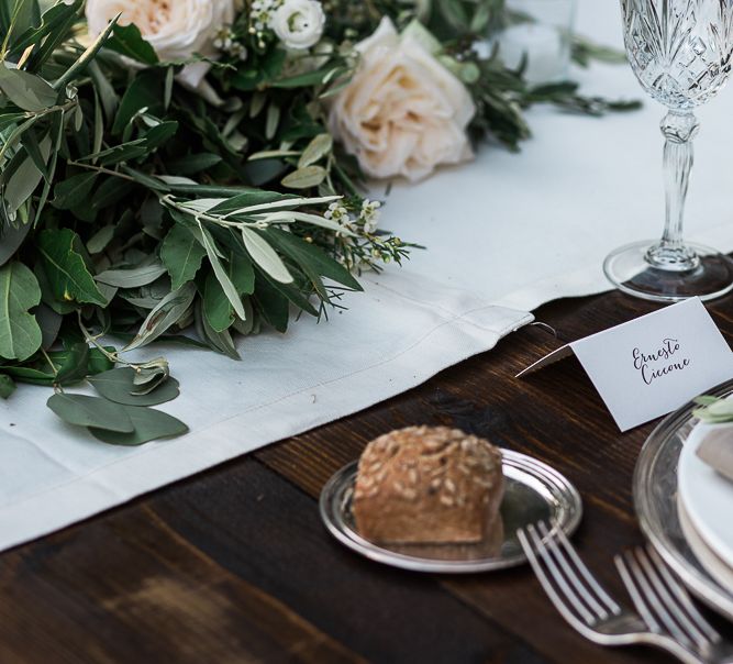 Outdoor Table scape with Greenery Table Runner | Tuscany Wedding | Due su Due Photography