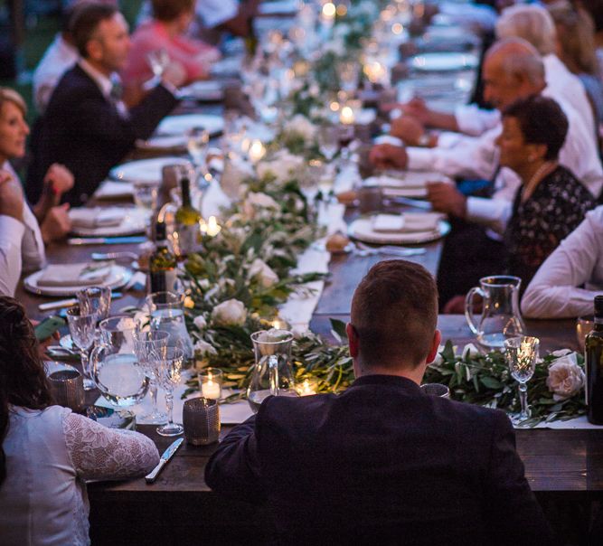 Outdoor Table scape with Greenery Table Runner | Tuscany Wedding | Due su Due Photography