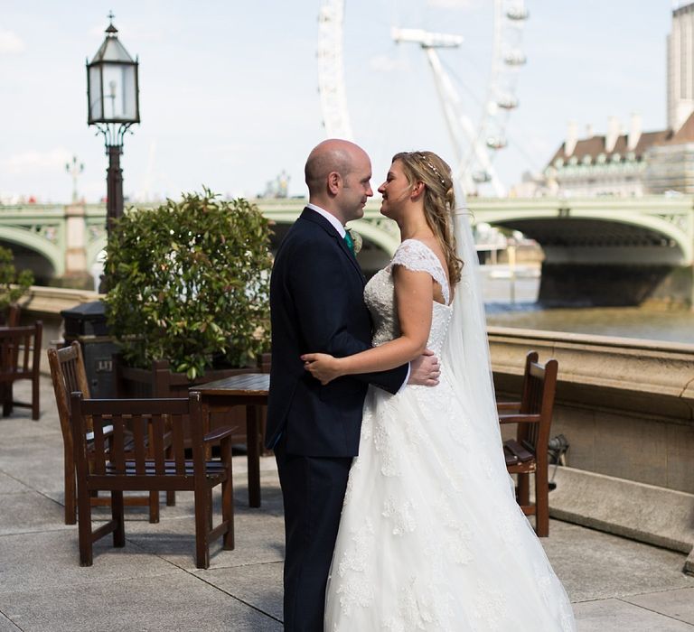 Bride & Groom London Landmark Wedding Photographs