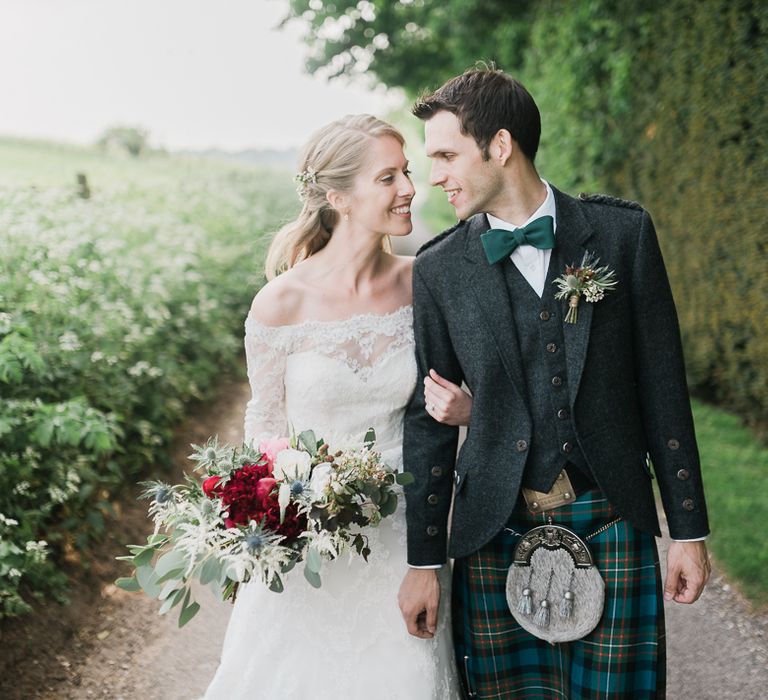 Bride & Groom in Kilt