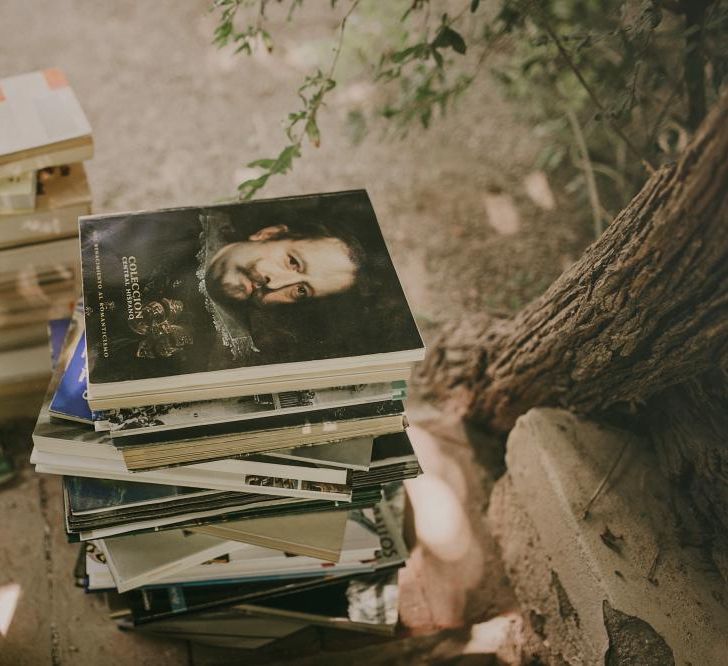 Vintage Book Wedding Decor