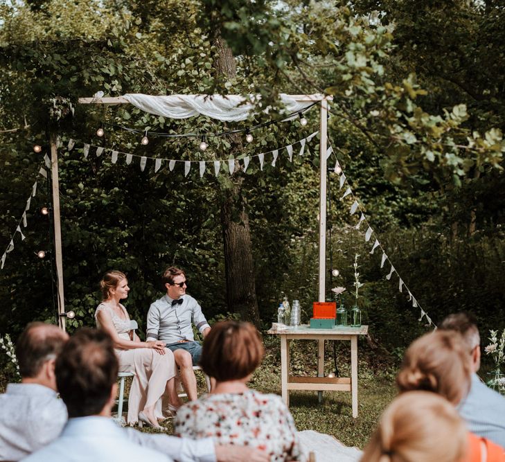 Festival Wedding At Campsite In Holland With A Picnic Reception & Images From Green Antlers Photography