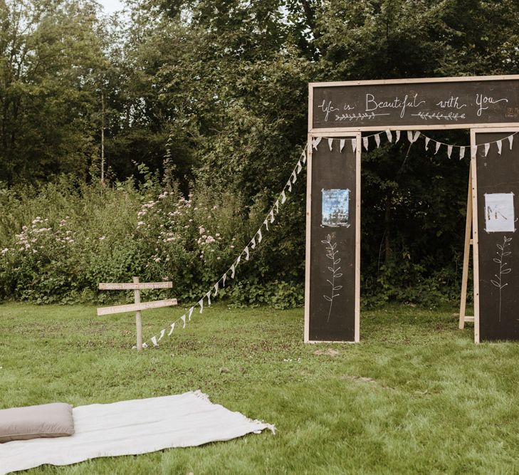 DIY Photobooth For Wedding