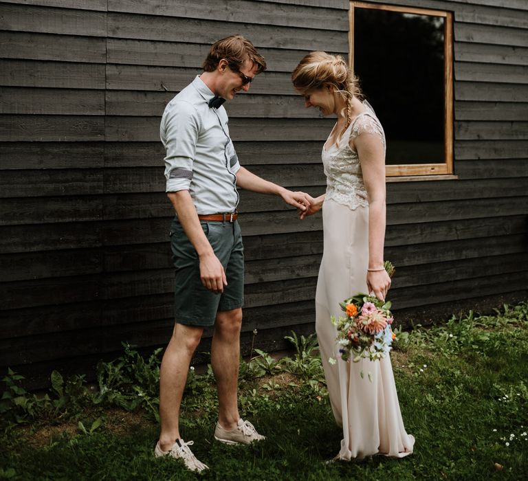 First Look At Festival Wedding On A Campsite In Holland With A Picnic Reception & Images From Green Antlers Photography