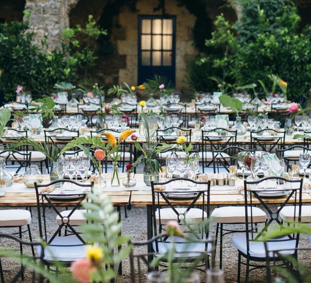 Tropical Inspired Wedding Decor For An Outdoor Wedding Reception In Spain