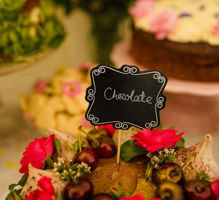 Wedding Cake With Real Flowers